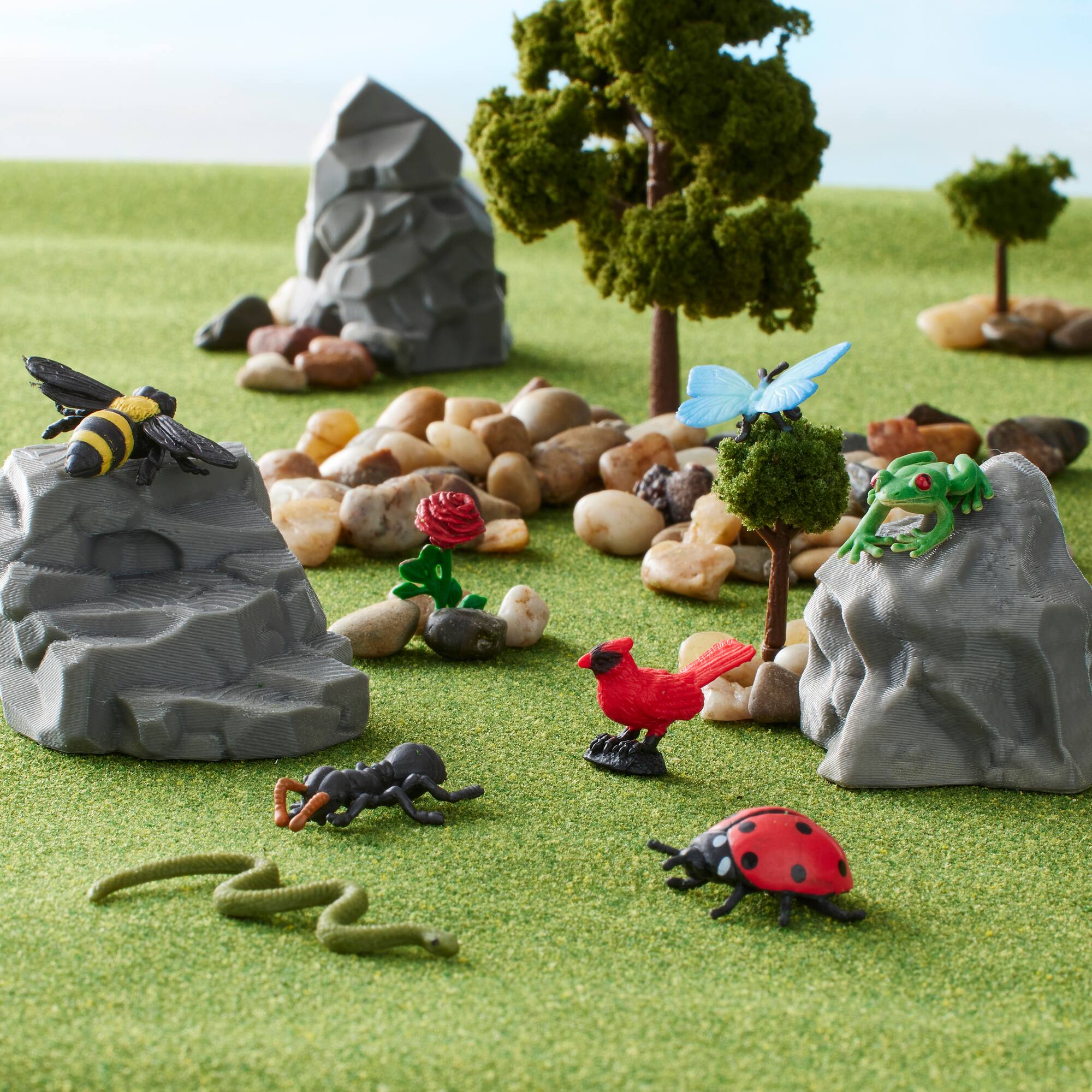 10 Pack: Safari Ltd® Good Luck Minis® Garden Fun Pack